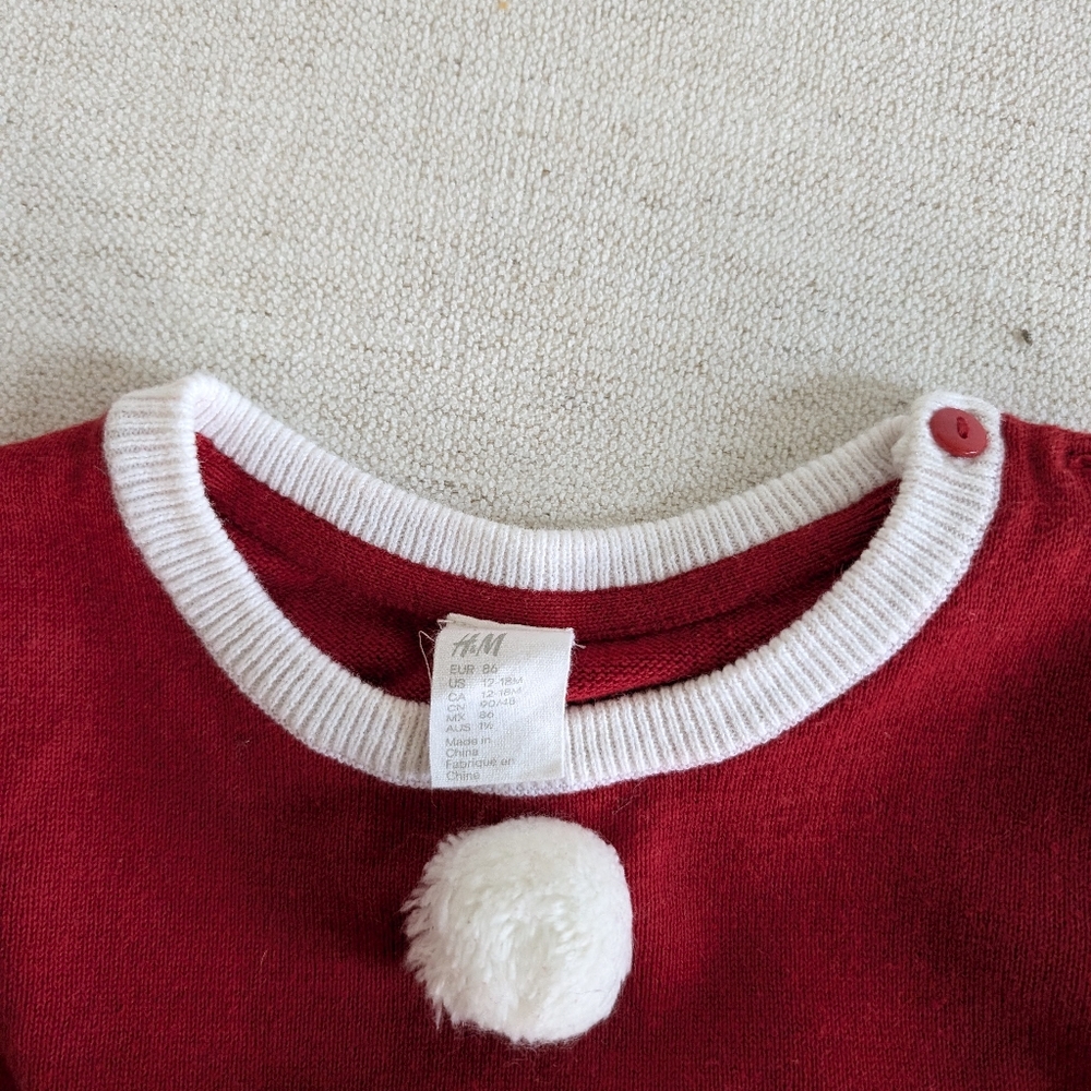H&M Santa sweater - Picture 3 of 3